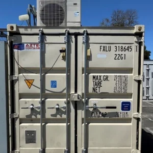 s-l1600-17 Refrigerated 20′ Conex Shipping Container – Used